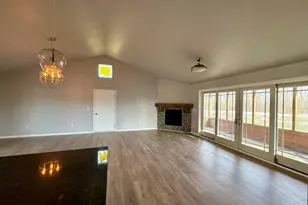 417 E 1st St, Waldo, WI 53093 - Photo 16