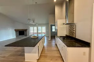 417 E 1st St, Waldo, WI 53093 - Photo 20