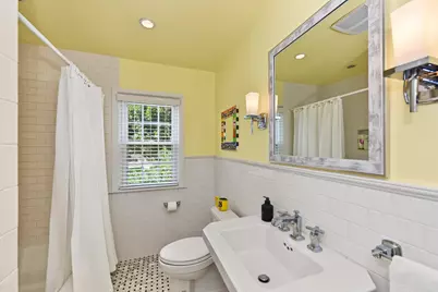 2520  Lefeber Ave, Wauwatosa, WI 53213 - Photo 32