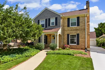 2520  Lefeber Ave, Wauwatosa, WI 53213 - Photo 4