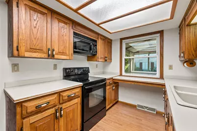 983  Chesterton Ct, Oconomowoc, WI 53066 - Photo 20