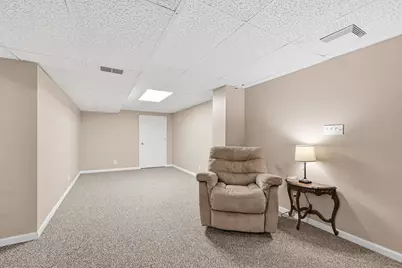 945  Gray Fox Dr, Brookfield, WI 53045 - Photo 34