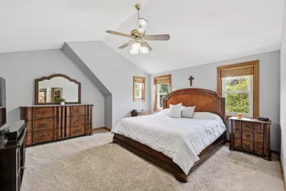 945  Gray Fox Dr, Brookfield, WI 53045 - Photo 24