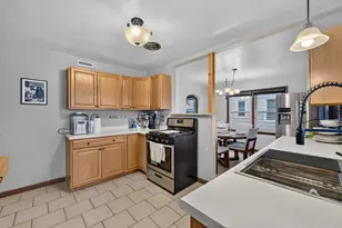 3049 S 31st St, Milwaukee, WI 53215 - Photo 14