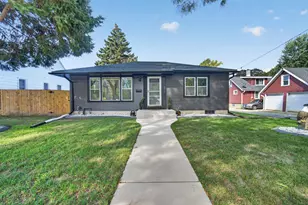 3049 S 31st St, Milwaukee, WI 53215 - Photo 10