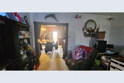 616 S 18th St, Manitowoc, WI 54220 - Photo 10