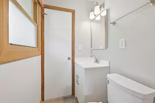 6226 W Ester Pl, Brown Deer, WI 53223 - Photo 22