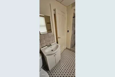 1117 S 8th St, Manitowoc, WI 54220 - Photo 20