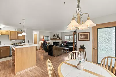 609  Park Dr, Racine, WI 53185 - Photo 6