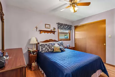 5619 S Illinois Ave, Cudahy, WI 53110 - Photo 16