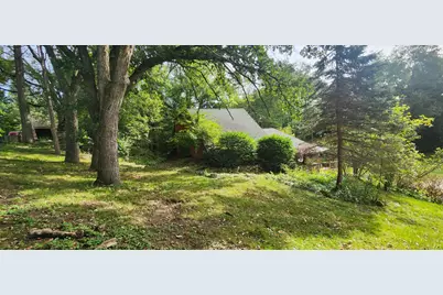 N6790  Tippecanoe Trl, Sugar Creek, WI 53121 - Photo 4