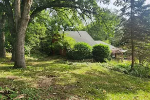 N6790 Tippecanoe Trail, Sugar Creek, WI 53121 - Photo 4