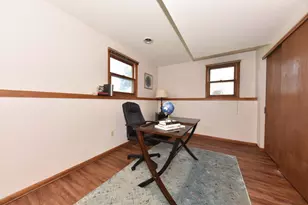 8969 W Hustis St, Milwaukee, WI 53224 - Photo 14