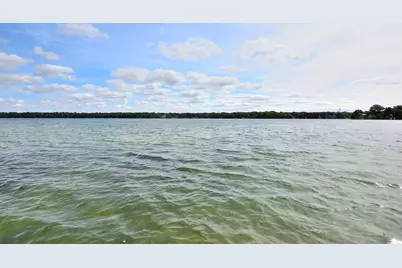 2415 N 3rd Ln, Summit, WI 53066 - Photo 28