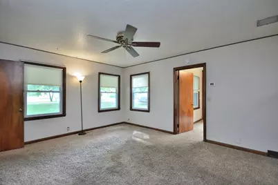 2415 N 3rd Ln, Summit, WI 53066 - Photo 4