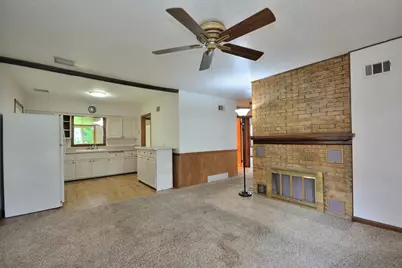 2415 N 3rd Ln, Summit, WI 53066 - Photo 6