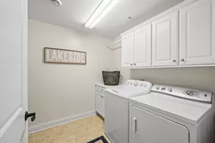 933 Scotland Dr, Geneva, WI 53147 - Photo 72