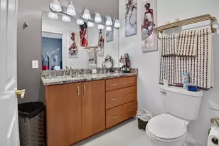 1052 Stratford Ct, Racine, WI 53406 - Photo 22