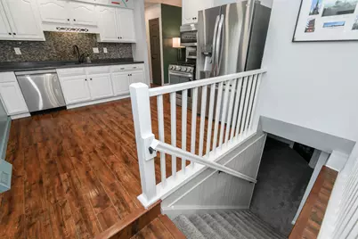 1261  Aldoro Dr, Waukesha, WI 53188 - Photo 12