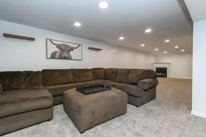 1261  Aldoro Dr, Waukesha, WI 53188 - Photo 26
