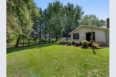 825  Itchy Acres Ln, Cato, WI 54230 - Photo 6