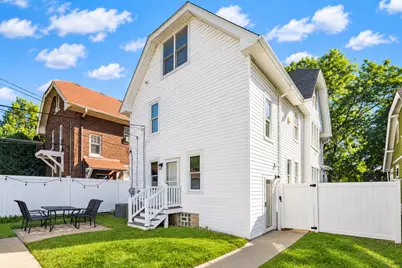 3909 N Farwell Ave, Shorewood, WI 53211 - Photo 16