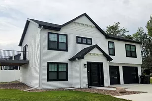N3392 Narcissus Rd, Geneva, WI 53147 - Photo 1