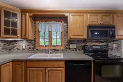 310 S Concord Ave, Watertown, WI 53094 - Photo 12