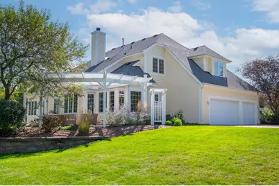 261  Steeple Pointe Cir, Delafield, WI 53018 - Photo 12