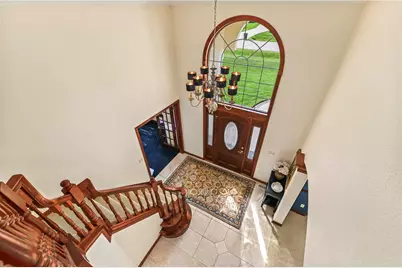 261  Steeple Pointe Cir, Delafield, WI 53018 - Photo 14