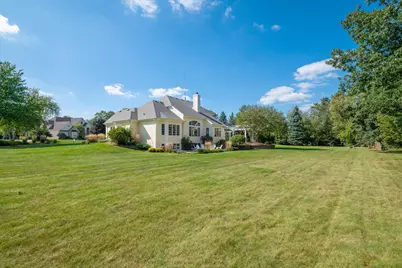 261  Steeple Pointe Cir, Delafield, WI 53018 - Photo 62