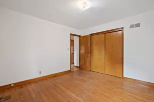 3876 E Morris Ave, Cudahy, WI 53110 - Photo 10