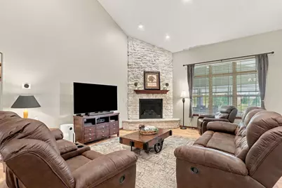 9019  225th Ave, Salem, WI 53168 - Photo 6
