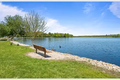 538  Arbor Ridge Dr, Delavan, WI 53115 - Photo 8