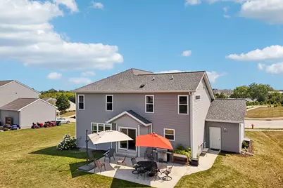 74  Weston Ridge Rd, Oconomowoc, WI 53066 - Photo 2