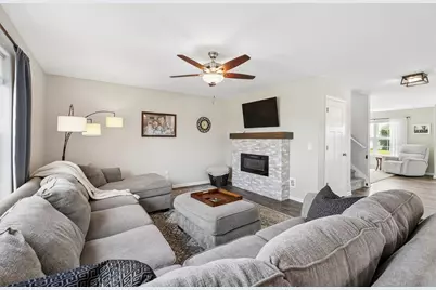 74  Weston Ridge Rd, Oconomowoc, WI 53066 - Photo 6