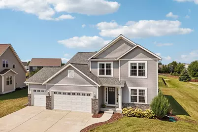 74  Weston Ridge Rd, Oconomowoc, WI 53066 - Photo 1