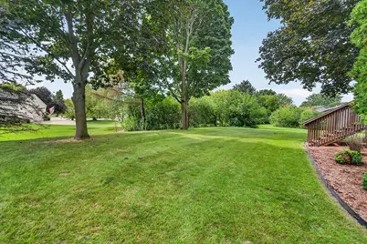 1248  Timber Rdg, Pewaukee, WI 53072 - Photo 20