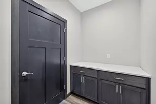 302 London Ln, Rockland, WI 54653 - Photo 14