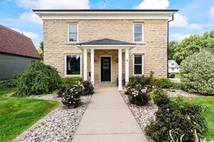 244 Fond du Lac St, Waupun, WI 53963 - Photo 2