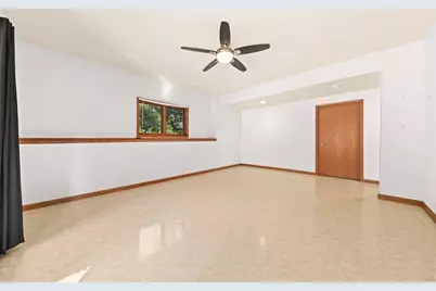 1741  Cherokee St, Grafton, WI 53024 - Photo 16