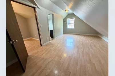 3633 E Martin Ave, Cudahy, WI 53110 - Photo 8