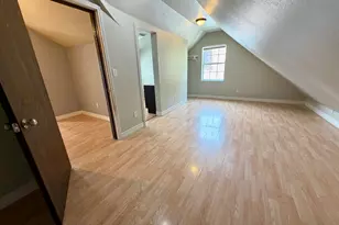 3633 E Martin Ave, Cudahy, WI 53110 - Photo 8