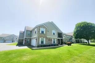 1134 N Sunnyslope Dr, Racine, WI 53406 - Photo 2