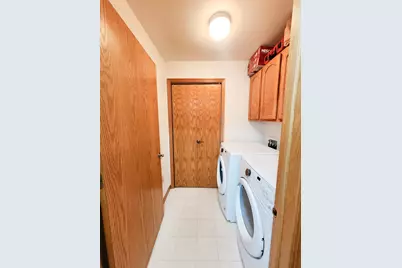 1134 N Sunnyslope Dr #204, Racine, WI 53406 - Photo 12