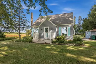 N132W17882  Rockfield Rd, Germantown, WI 53022 - Photo 2