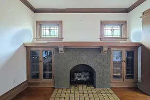 627 E Russell Ave, Milwaukee, WI 53207 - Photo 4