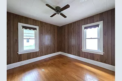 627 E Russell Ave, Milwaukee, WI 53207 - Photo 26