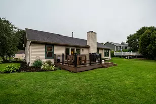 4106 W Southwood Dr, Franklin, WI 53132 - Photo 46