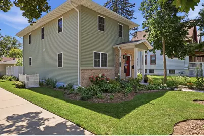 3677 E Carpenter Ave, Cudahy, WI 53110 - Photo 4
